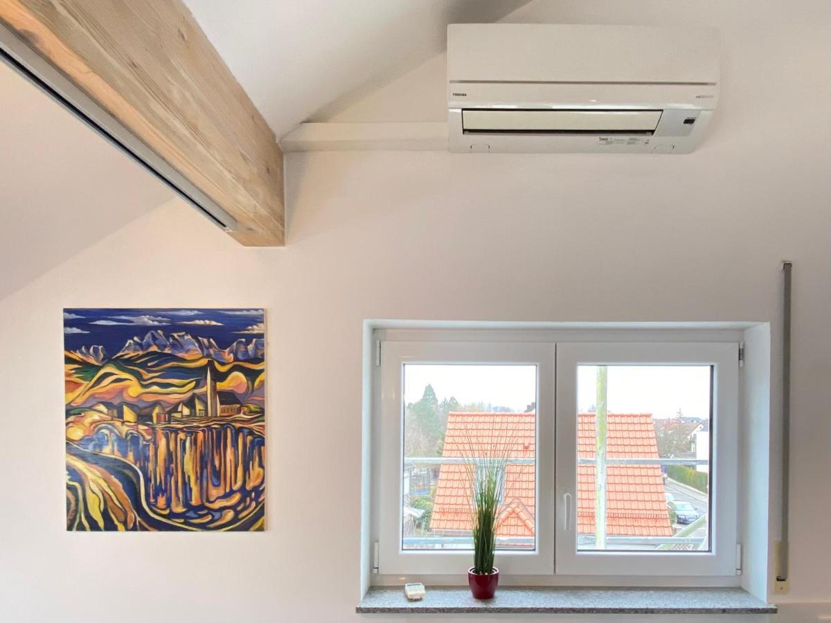 4 Zimmer Apartment, 125 Qm, Ruhig Und Zentrumsnah, Max 5 Pers, Dachterasse, Garage, 1000 Mbit Böblingen Eksteriør bilde